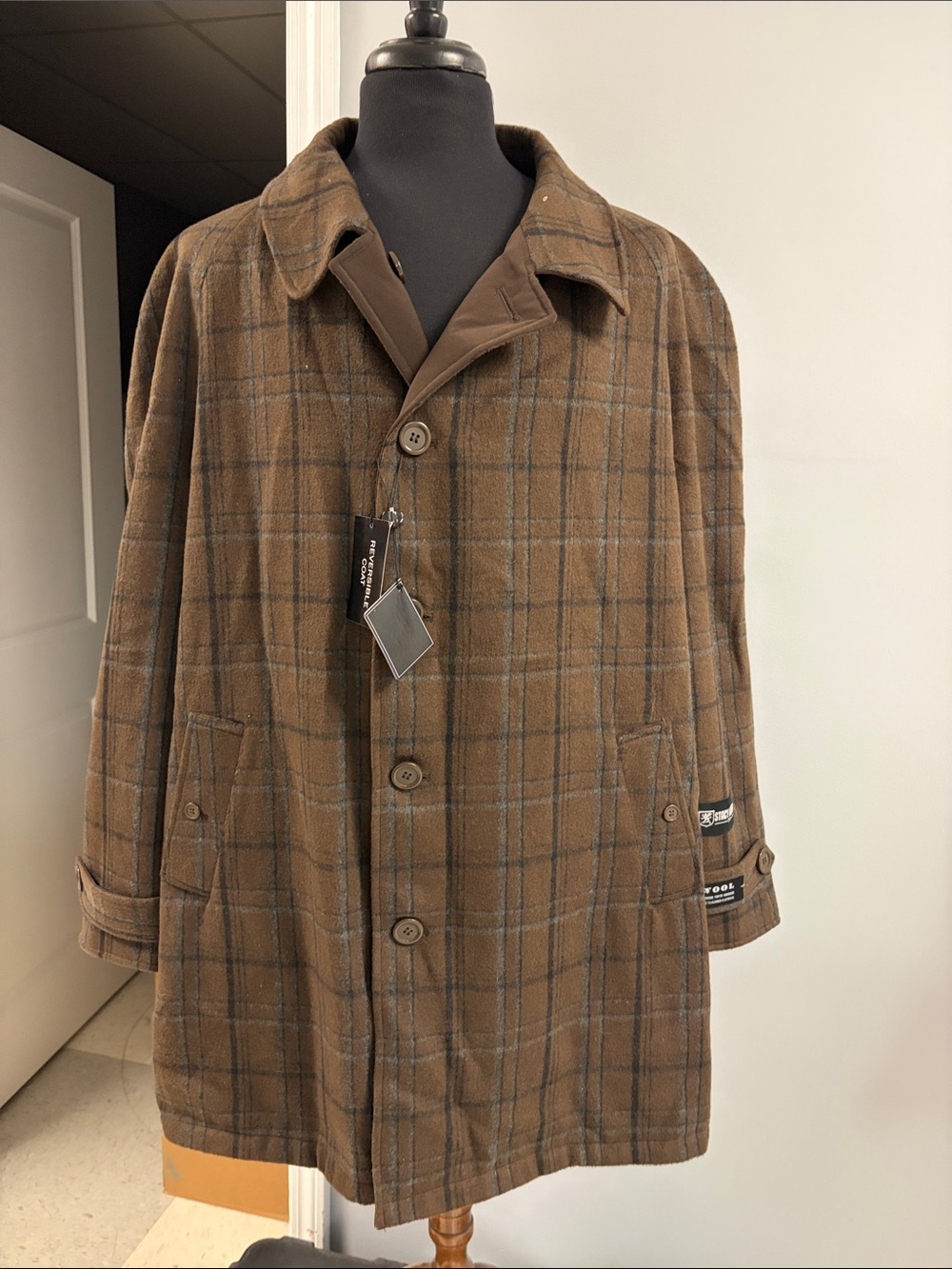 Stacy Adams reversible Brown Plaid or solid brown Pea Coat retail $350